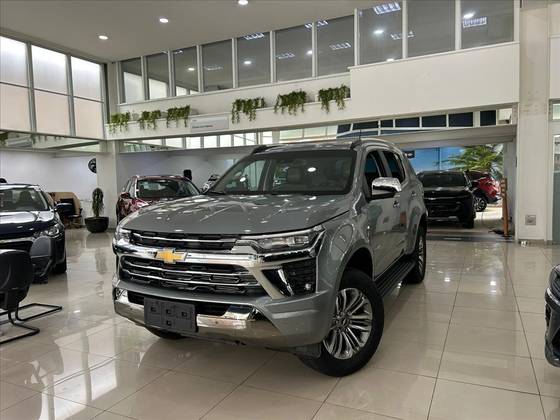 CHEVROLET TRAILBLAZER 2.8 16V TURBO DIESEL HIGH COUNTRY 7L 4X4 AUTOMÁTICO CHEVROLET TRAILBLAZER 2.8 16V TURBO DIESEL HIGH COUNTRY 7L 4X4 AUTOMÁTICO